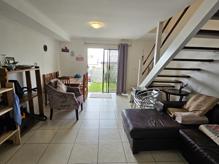 2 Bedroom Property for Sale in Ruwari Western Cape